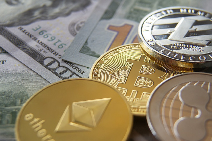 Crypto firms' de-banking escalates as banks reject applications due to liquidity and regulatory concerns