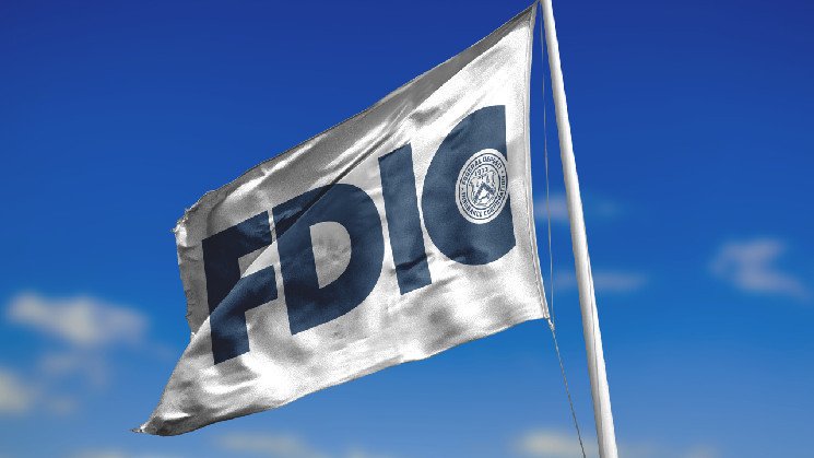 FDIC Chair Grilled Over Crypto-friendly Bank Takeovers