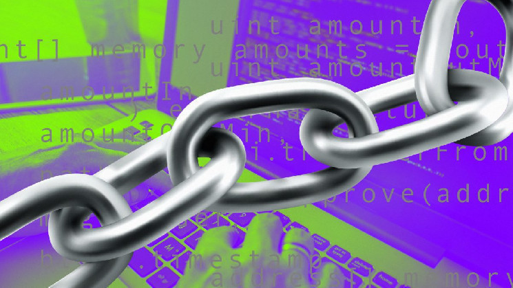 La tecnología blockchain podría ahorrar dinero a los municipios, pero agrega riesgos, dice Moody's