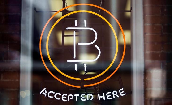 Usuarios de Binance apresuran retiro de $1,6 mil millones tras la demanda de la CFTC