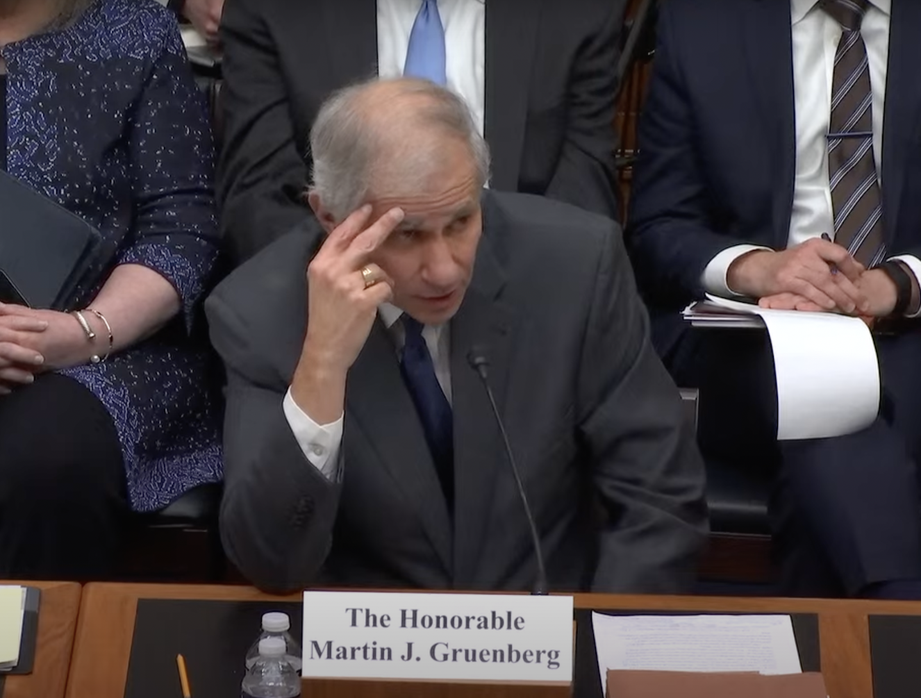 FDIC plans to return $4B in Signature crypto deposits 'by early next week' — Martin Gruenberg