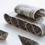 Tucker Carlson Blames Recent De-Dollarization Movements on Russian Sanctions and US Dollar Weaponization Tucker Carlson Blames Recent De-Dollarization Movements on Russian Sanctions and US Dollar Weaponization