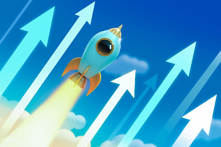 Crypto-Related Stocks Surge as Bitcoin Price Hits Highest Since June 2022