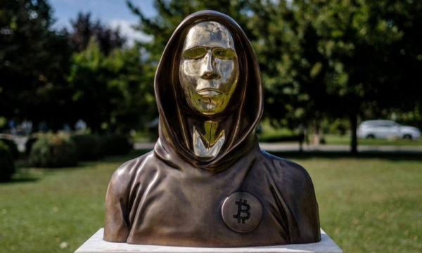 Создатель биткоинов Сатоши Накамото может быть богаче Билла Гейтса